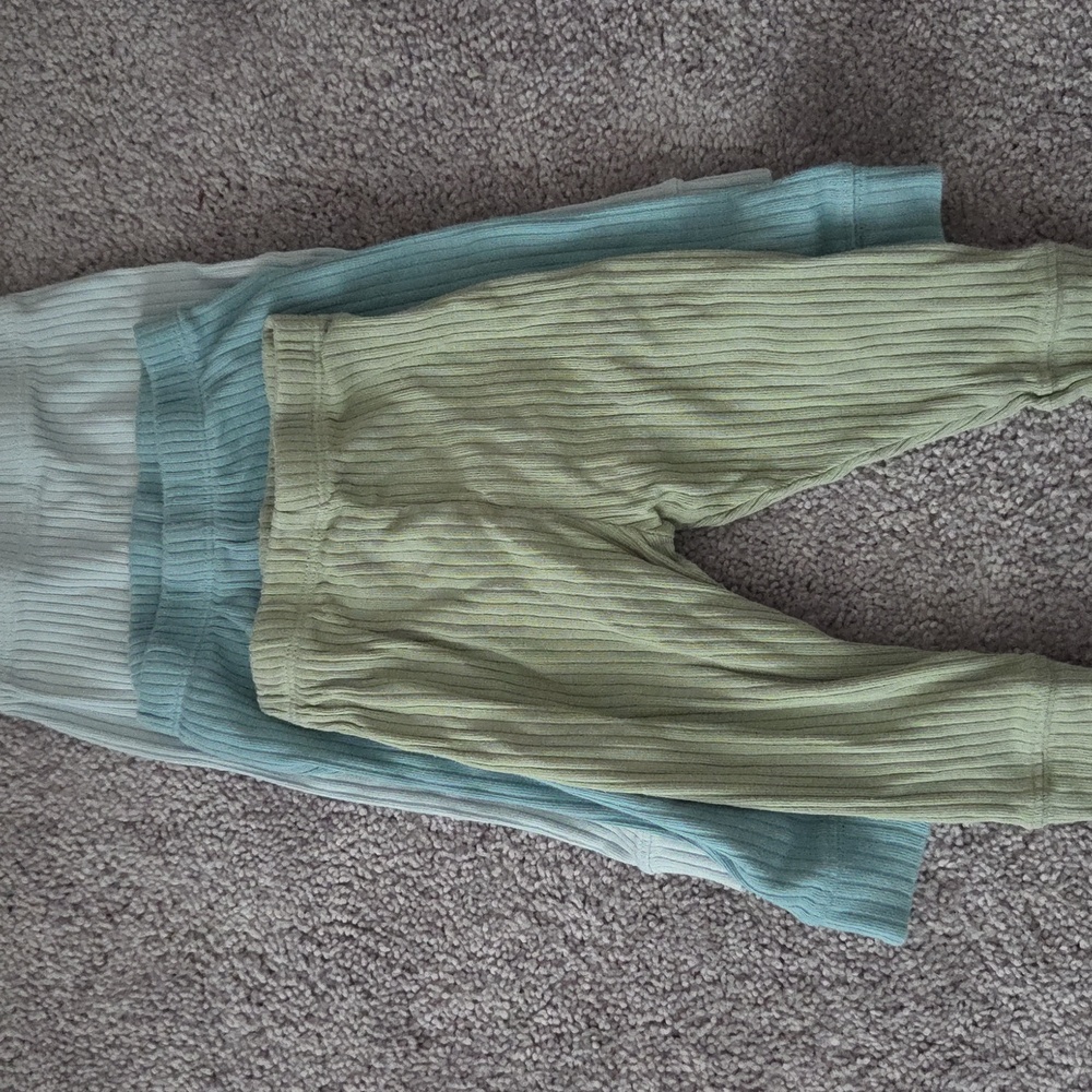 36 Piece Bundle Carters, Huggies, Cloud Island Pants, Joggers, Onesies Sleepers, - Picture 11 of 15